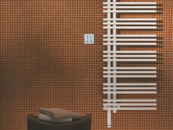 Rendering Zehnder Yucca Asym Decorative radiator Front view